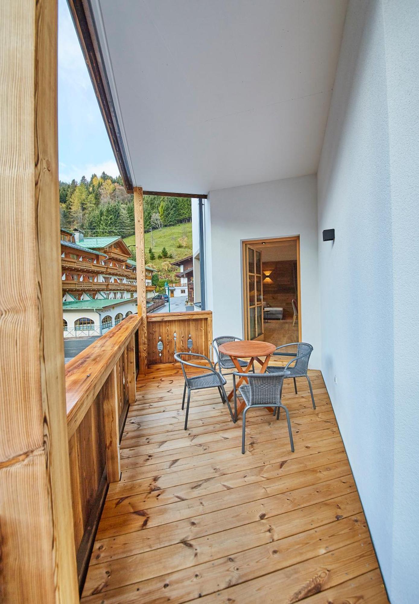 Aparthotel The Peak Hochkoenig Dienten am Hochkönig Esterno foto